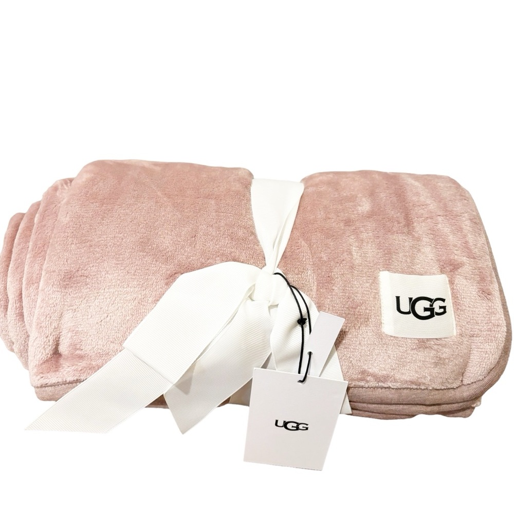 UGG DUFFIELD THROW LIGHT MAUVE